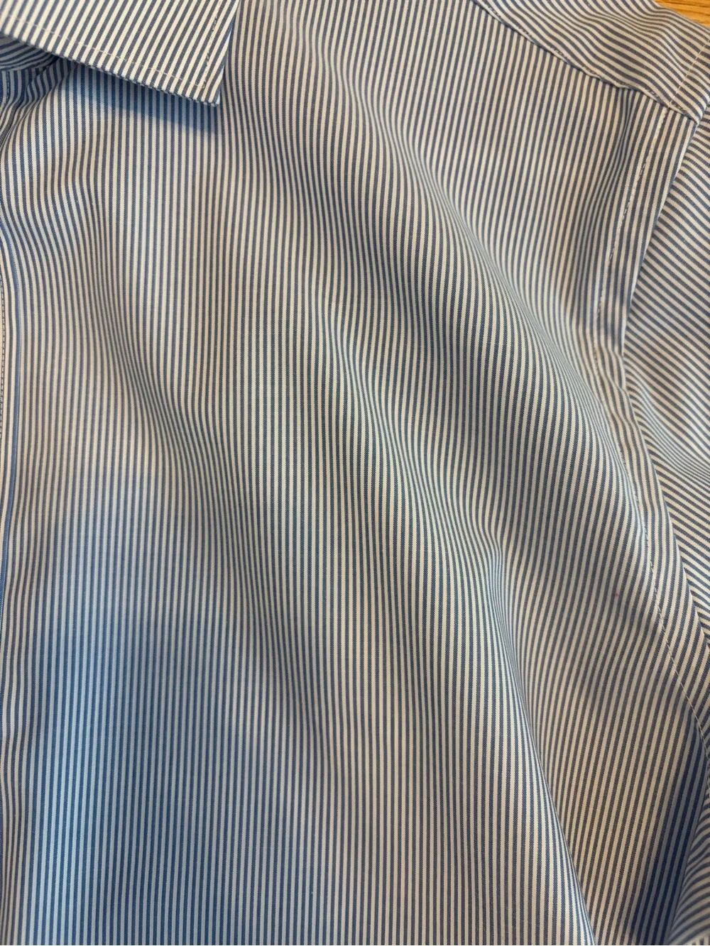 Men's NWT J Crew Light Blue Pinstripe Dress Shirt